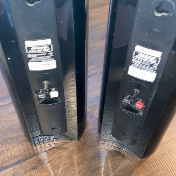 Onkyo set of front left front right surround sound speakers model SKF-750XF - Picture 4 of 5